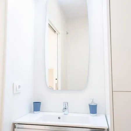 Orlando 85 Complex - Single Bedroom 아데제
